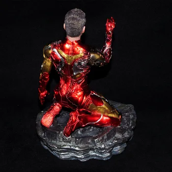 Marvel Avengers Iron Man Mk85 Boj Škodo Kleče Položaj Model 16 cm Pvc Akcijska Figura, Ornament, Igrače Za Otroke Darila
